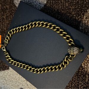 Kurt Geiger Gold Chain Necklace。